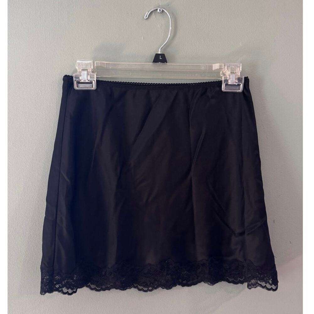 REFORMATION Neera Satin Slip Skirt Size 0 Black Mini Skirt Lace Trimmed Sexy EUC - Picture 2 of 6